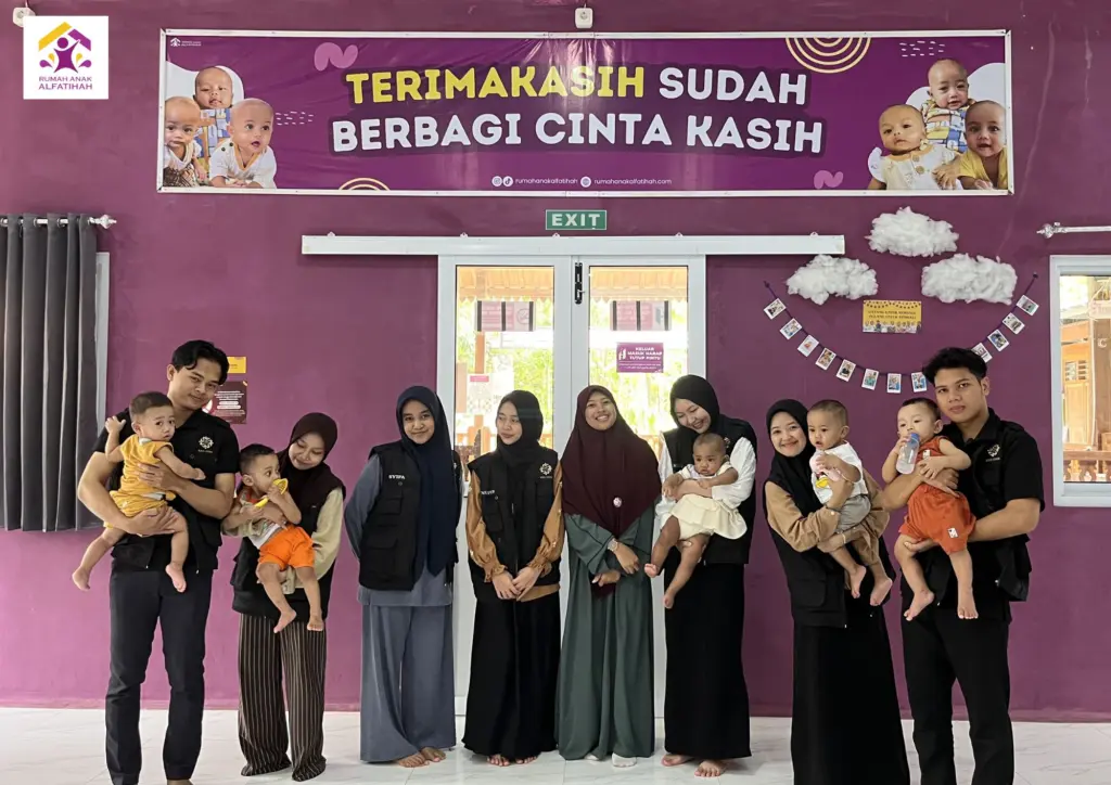 Jejak Kebaikan KKS PTIQ Jakarta di Rumah Anak Alfatihah
